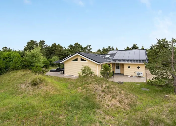 Tammes - 1km From The Sea By Interhome